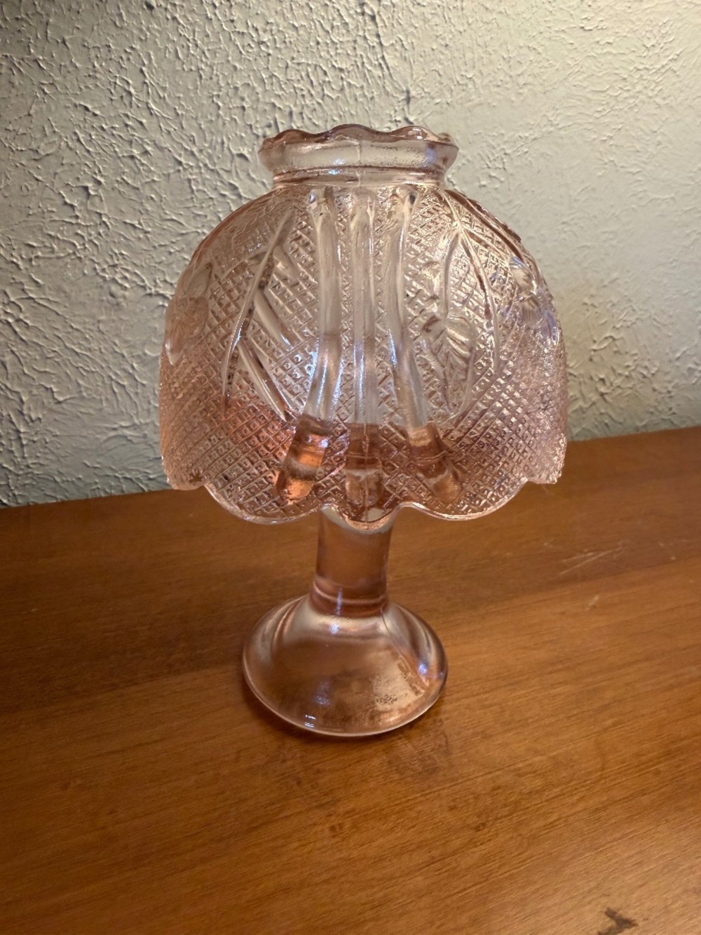 Vintage fairy lamp pink Indiana glass